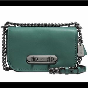 Coach glovetanned crossbody dark turquoise